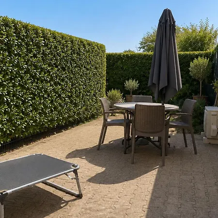 A Cozy Ground-floor Retreat For A Sunny Vakantiehuis Frontignan